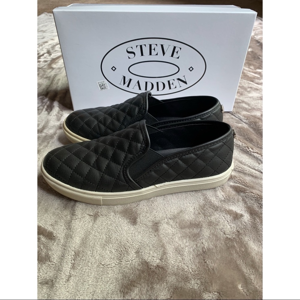 Steve Madden Sneakers